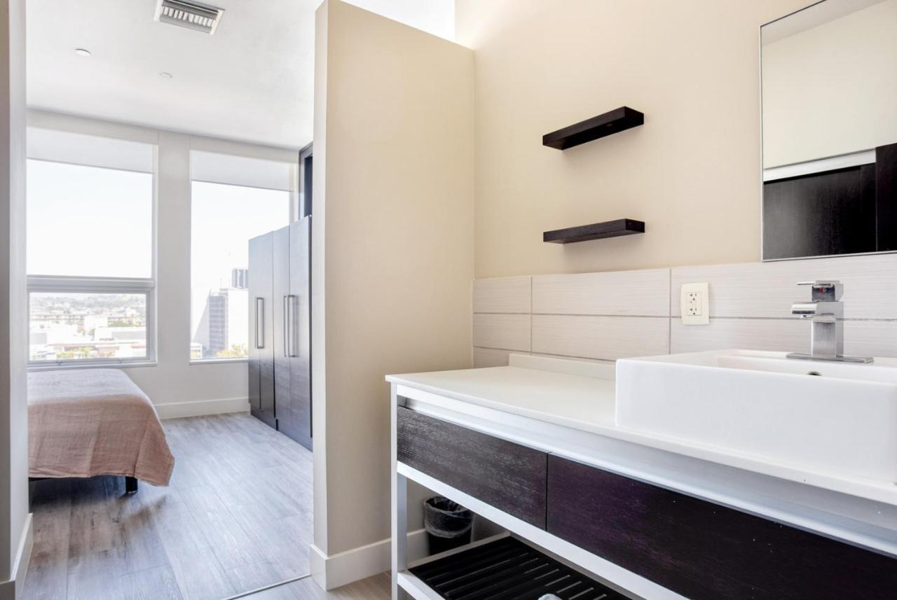 Downtown 2br W Pool Gym Wd Nr Convention Center Lax-1040 Los Ángeles
